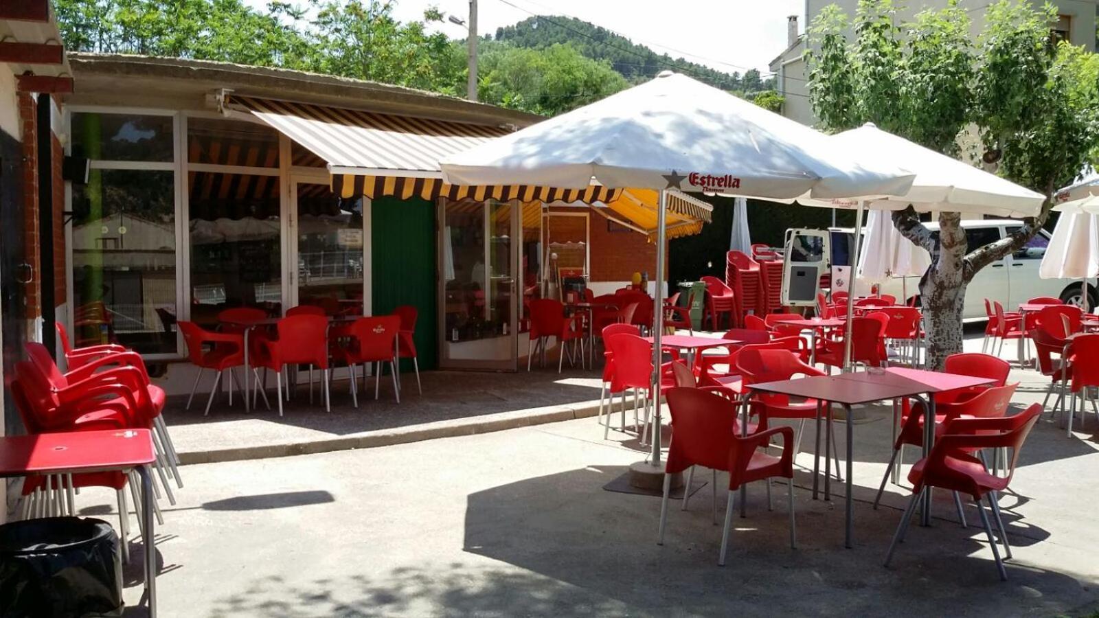 Albergue Valderrobres Auto Check-In Exterior photo